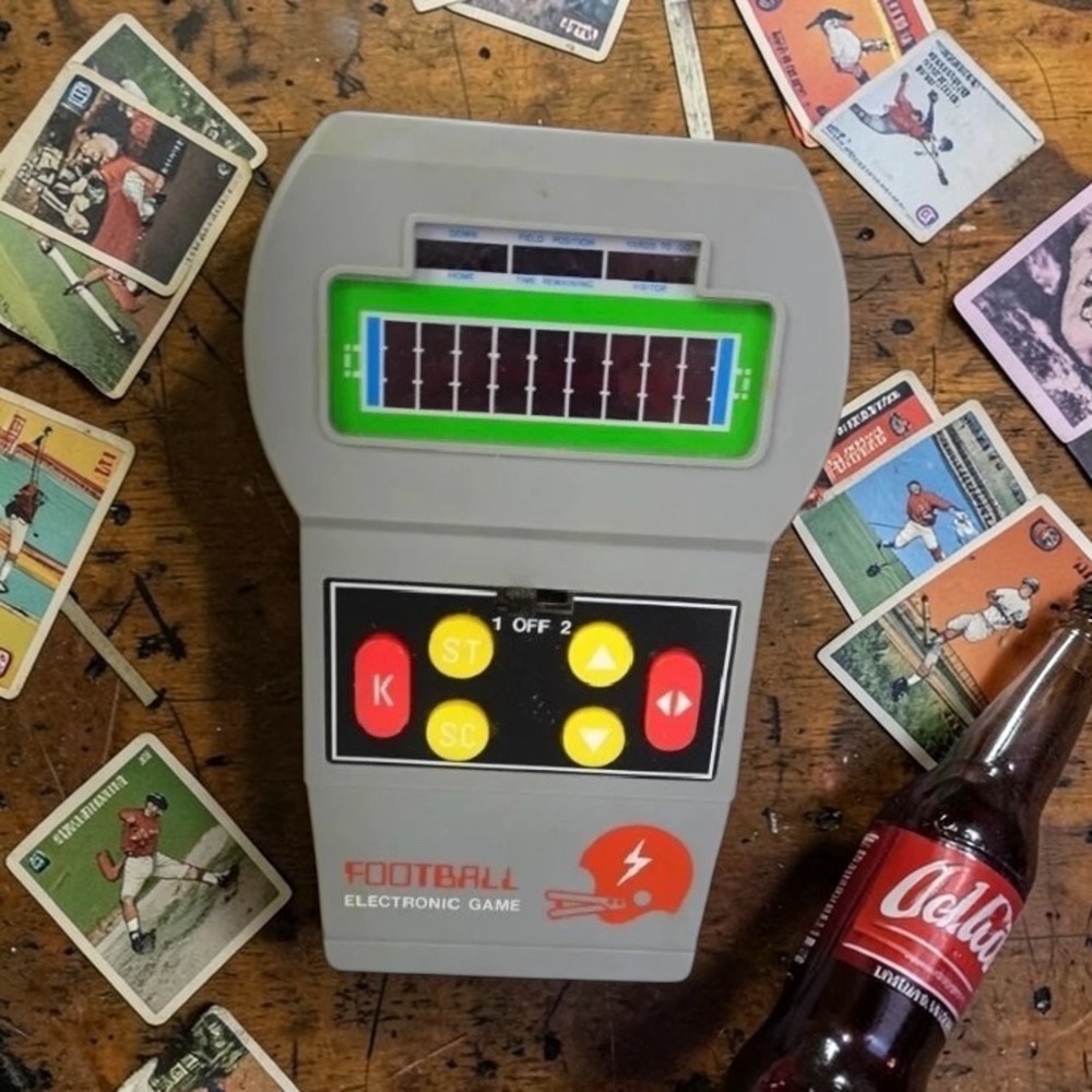 Vintage Handheld Electronic Football Game Model 003201 Box Manual PARTS AS IS